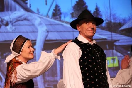 Ples in glasba izpod kamniških planin v izvedbi Folklorne skupine Kamnik in njihovih prijateljev  (85)